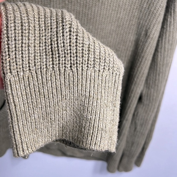 Roots Long Sleeve 100% Cotton Sweater Hoodie size L - Picture 4 of 8